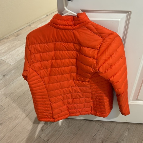 Patagonia Puffer - Picture 2 of 3